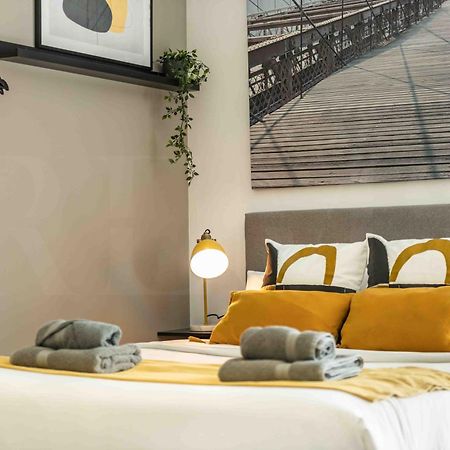 Modern Studio With Private Rooftop Terrace By Rems Μάλαγα Εξωτερικό φωτογραφία