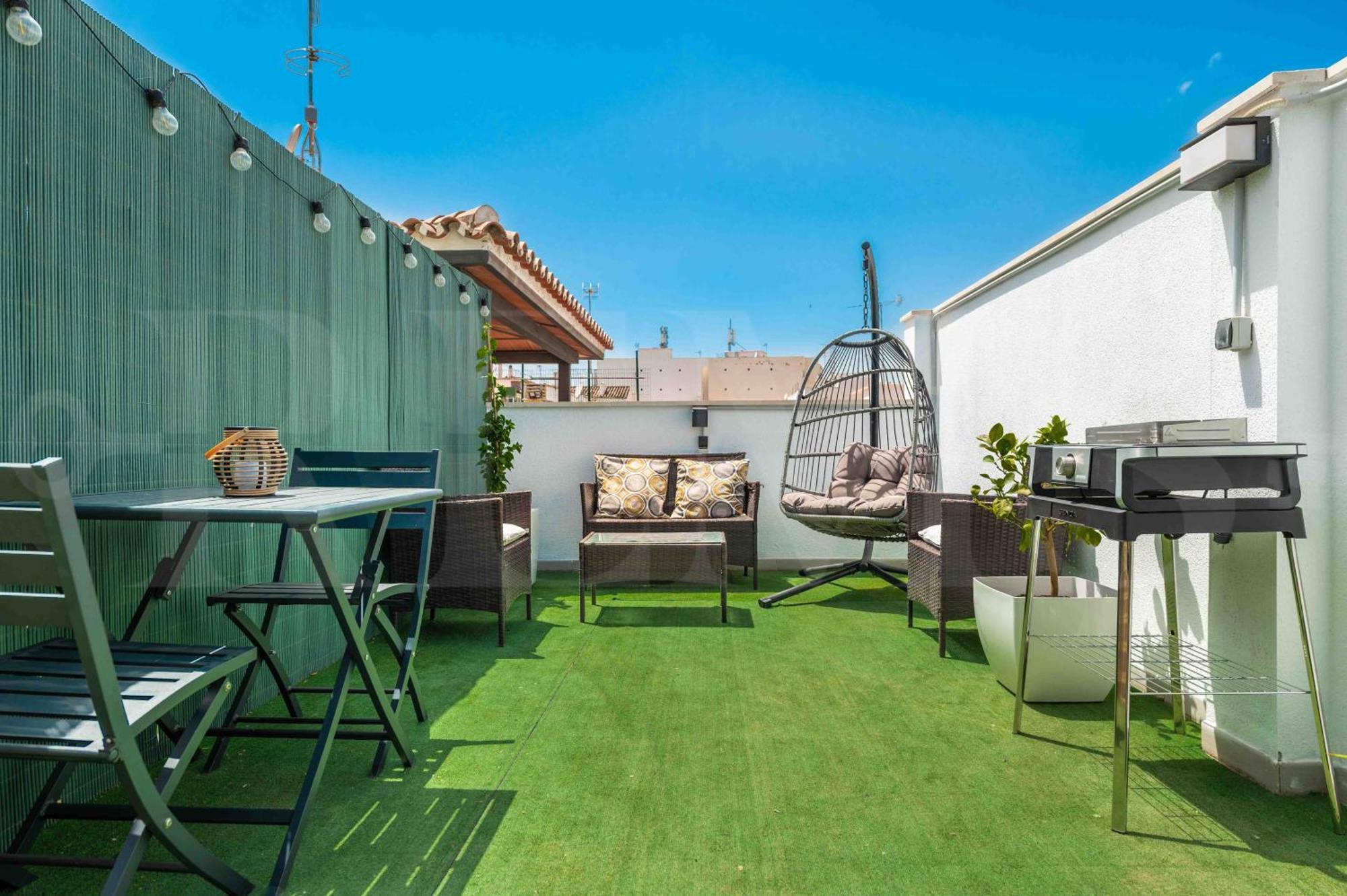 Modern Studio With Private Rooftop Terrace By Rems Μάλαγα Εξωτερικό φωτογραφία