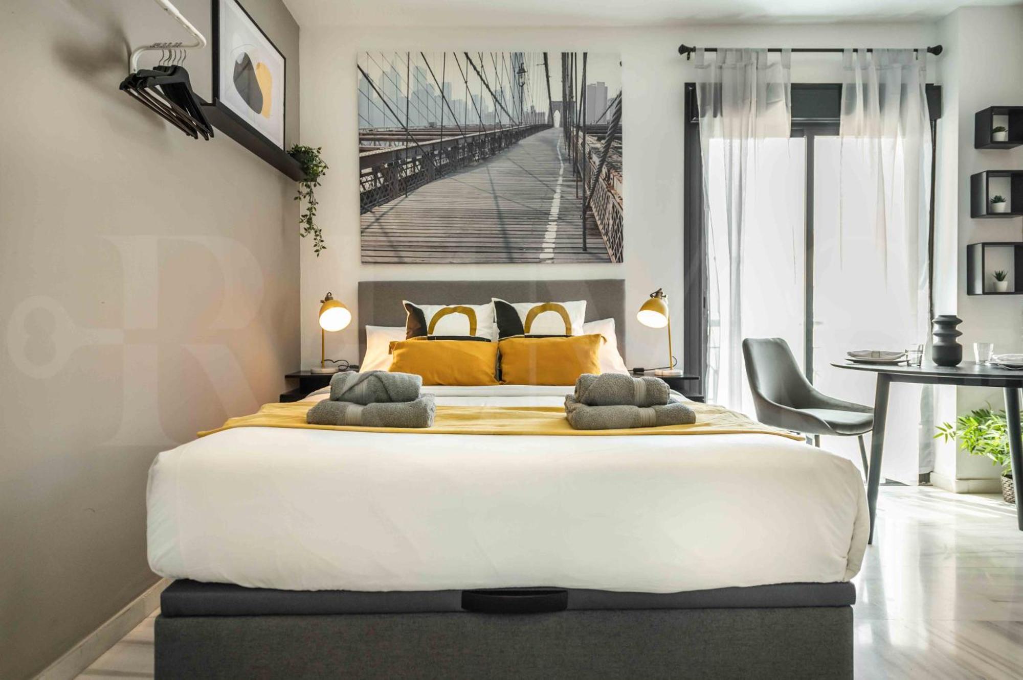 Modern Studio With Private Rooftop Terrace By Rems Μάλαγα Εξωτερικό φωτογραφία